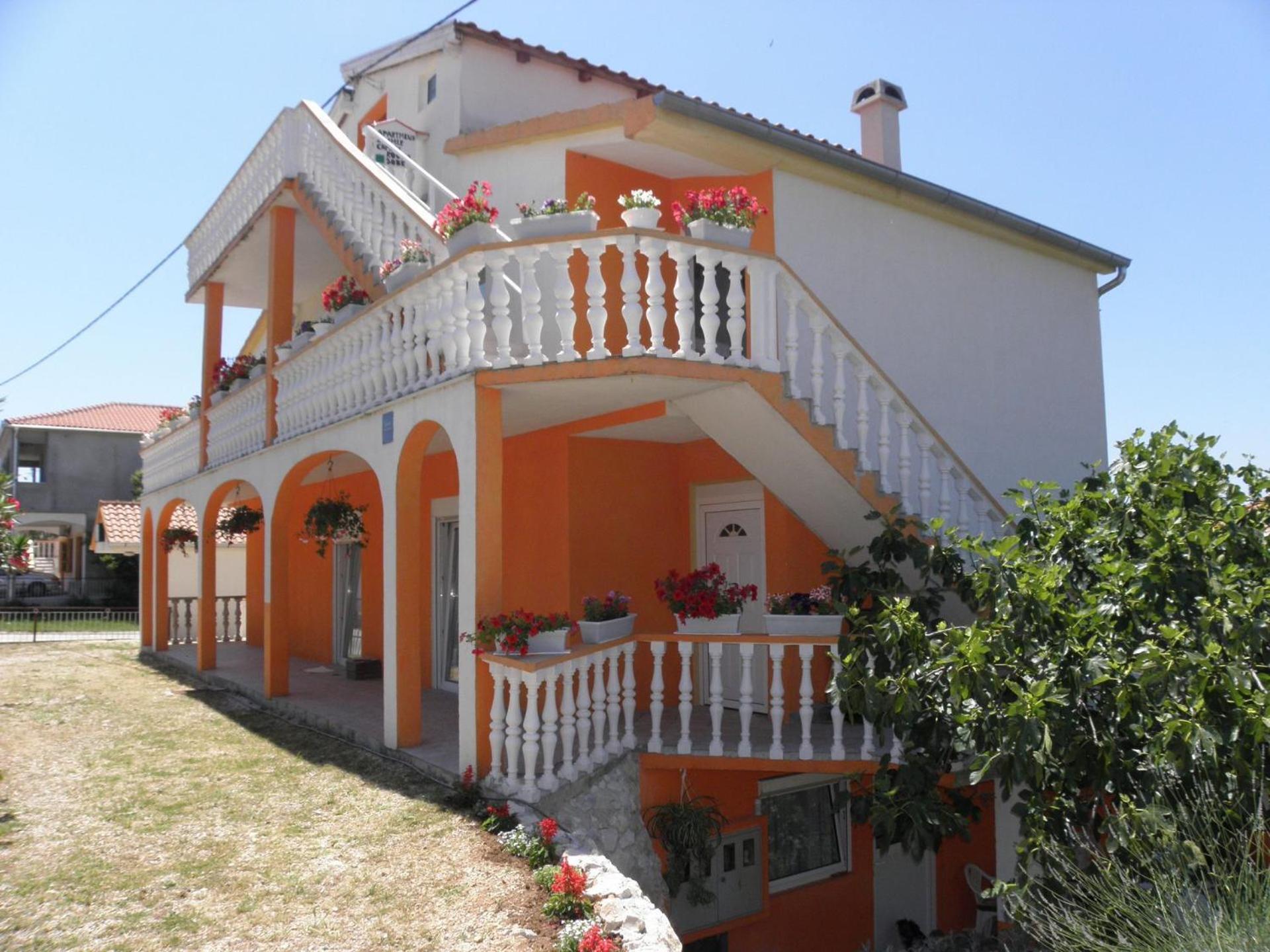 Apartments Zvone - 100 M From Sea Бибинье Экстерьер фото