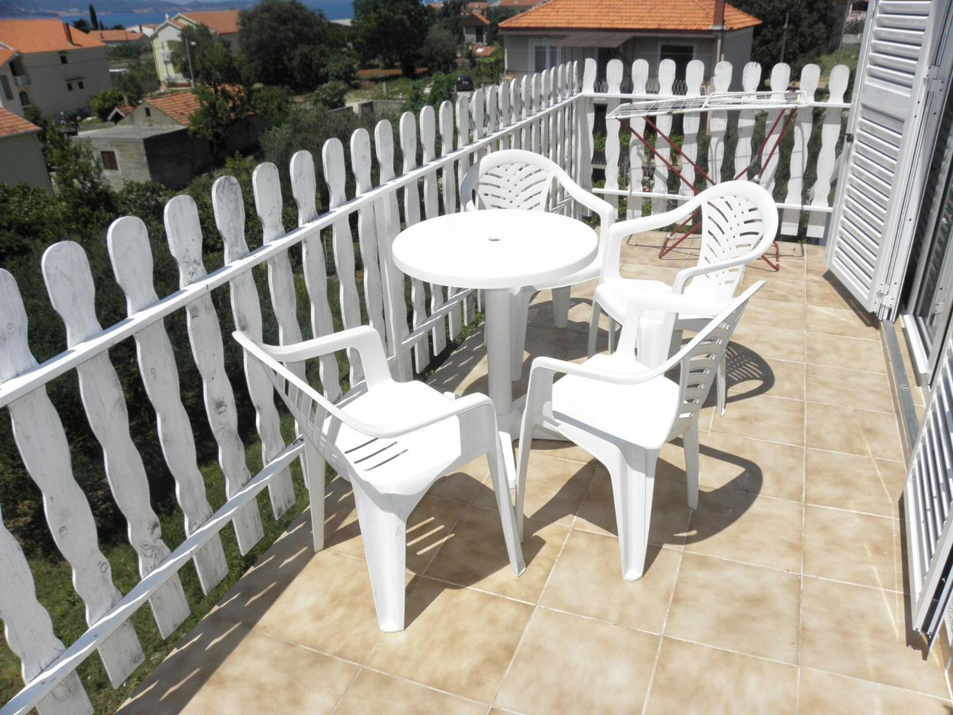 Apartments Zvone - 100 M From Sea Бибинье Экстерьер фото